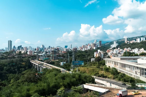 stock image Bucaramanga, Santander, Colombia. February 20, 2023: panoramic landscape of the city of bucaramanga and blue sky.