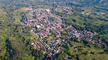 Antioquia, Kolombiya 'daki Venedik manzaralı panoramik manzara.