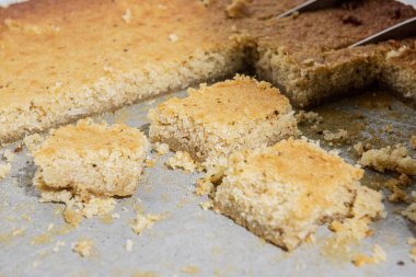 Pasta, susamlı fındık, pitaya, peynir ve karamelli fıstık..