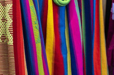 Espoartesano, sanatkarlara ülkenin en ücra köşelerinde saklı olan zenginliğe küresel görünürlük kazandırmak için ticari bir fırlatma platformu sağlayan kültürel amaçlı bir fuar..