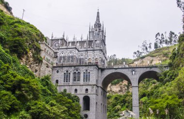Lpiales, Narino, Kolombiya. 10 Şubat 2016: Las Lajas 'taki Meryem Ana' nın Sığınağı. 