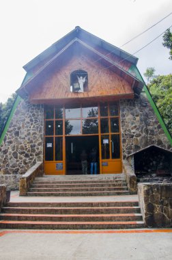 La Cocha lagününün tekneleri, San Juan de Pasto, Narino Kolombiya