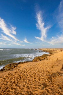 Punta Gallinas, Guajira 'daki plaj ve piramit taşları. 