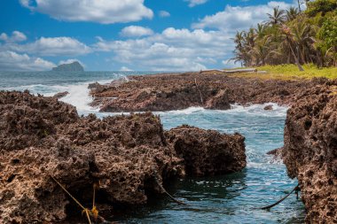 Hornbill sahilindeki bir tekneden manzara. San Antero, Kolombiya. 