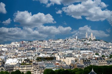 22 Nisan 2022: Les Invalides, şehrin mimari ve panoramik manzarası..