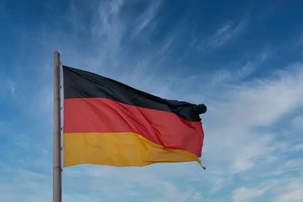 Bandera Alemania Primer Plano Soplada Por Viento Berlín Alemania Imágenes De Stock Sin Royalties Gratis