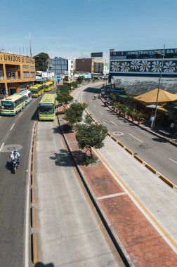 Bucaramanga, Santander, Kolombiya. 29 Ekim 2010: Metrolinea Otobüsü