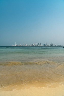 Tierra Bomba Adası 'ndan Bocagrande manzarası. Cartagena, Bolivar.