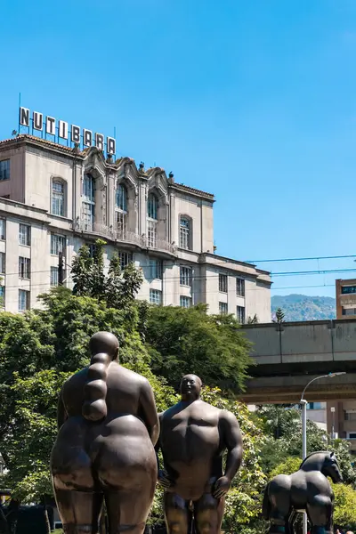 stock image Medellin, Antioquia, Colombia. January 17, 2024: Sculptures in Botero Square and Nutibara Hotel.