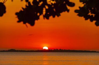 Golfo de Morrosquillo 'da inanılmaz bir gün batımı, Sucre