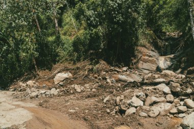 Barranquilla, Kolombiya 'da taş yağmuru.