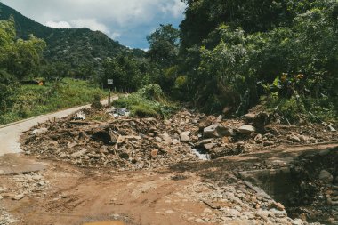 Barranquilla, Kolombiya 'da taş yağmuru.