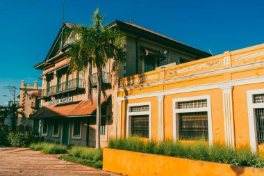 Barranquilla, Atlantico, Colombia. October 23, 2024: Old Montoya station and blue sky. clipart