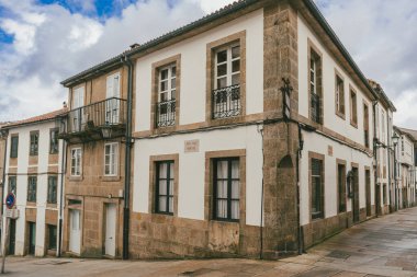 Santiago de Compostela, Galiçya, İspanya. 9 Kasım 2024: Santiago de Compostela 'nın tarihi merkezi ve mimarisi.