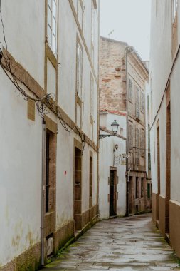 Santiago de Compostela, Galiçya, İspanya. 9 Kasım 2024: Santiago de Compostela 'nın tarihi merkezi ve mimarisi.