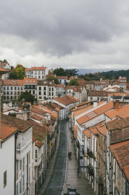 Santiago de Compostela, Galiçya, İspanya. 9 Kasım 2024: Santiago de Compostela 'nın tarihi merkezi ve mimarisi.