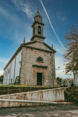 Santiago de Compostela, İspanya. 9 Kasım 2024: Santiago de Compostela San Pelayo de Sabugueira Kilisesi