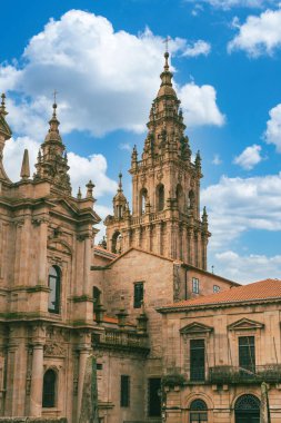 Santiago de Compostela, Galiçya, İspanya. 9 Kasım 2024: Santiago de Compostela Katedrali 'nin içi ve dışı.