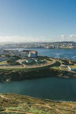 La coruna, İspanya. 11 Kasım 2024: Finisterrae Akvaryumu - Orzan Güvertesi ve Panoramik Koyu.