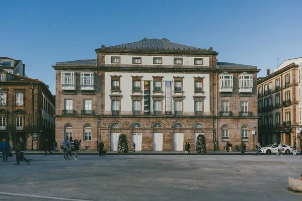 La Corua, İspanya. 11 Kasım 2024: Rosalia de Castro Tiyatrosu 'nun mimarisi ve cephesi.