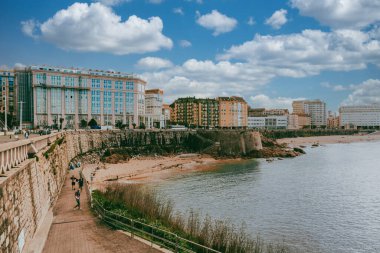 La Coruna, İspanya. 11 Kasım 2024: Amorosas Sahili, A Corua, İspanya.