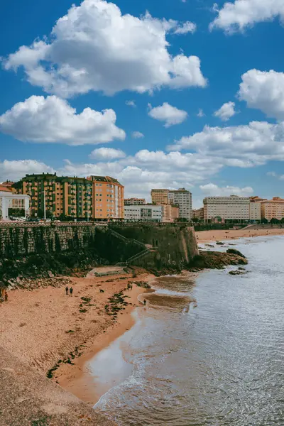 La Coruna, İspanya. 11 Kasım 2024: Amorosas Sahili, A Corua, İspanya.