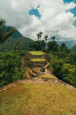 Tayrona Ulusal Parkı 'ndaki Kayıp Şehir' in doğal manzaraları. Santa Marta Magdalena, Kolombiya.