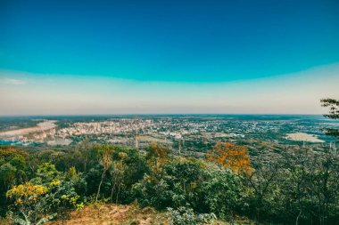 Yopal, Casanare, Kolombiya 'nın panoramik görüntüsü. 