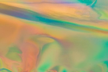 Canlı, göz alıcı, göz alıcı bir görüntü diğer dünyalardan gelen bir parıltı ya da taç yaprakları sergiliyor. Çoğunlukla güzelliği, lüksü ve olağanüstü güzelliği vurgulayan kampanyalarda kullanılıyor.