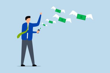 Finansal akıllı telefon uygulaması, bir adam cep telefonu bankacılığı uygulamasını para transferi ya da çevrimiçi satın alma için kullanır.