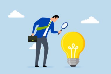 Uygulama potansiyeli olan başlangıç fikrini doğrula, iş adamı ampul fikrini doğruladı ve onayladı.