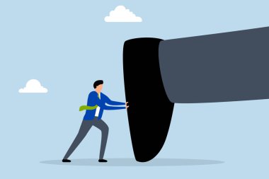 Kendini zorlamaya devam et, iş adamı büyük egosunu tüm gücüyle zorluyor..