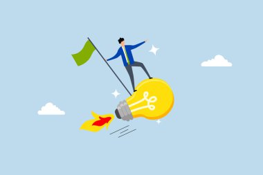 Başarı fikri, girişimci yükselen ampul konseptinde zafer bayrağını kavradı. 