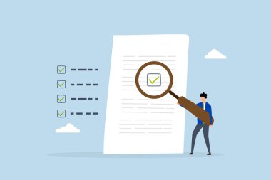 İnceleme belgesi, büyüteç denetleme belgesine sahip iş adamı.