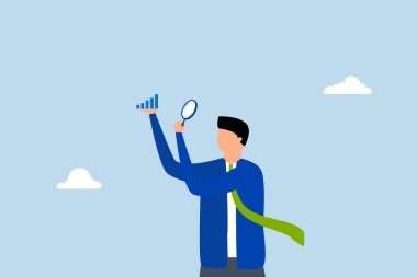 Şirketin şeffaflığı, iş adamı grafiği büyüteçle inceliyor. 