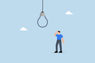 İş riski, kuşkucu iş adamı ampul fikrine bakıyor ve bunun bir tuzak gibi göründüğünü düşünüyor.