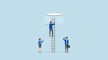 Problemi çözmek için umut motivasyonu, korku fikrini fethetme arzusunun 4k animasyonu, girişimci ilerideki aydınlık yola doğru yükseldi..