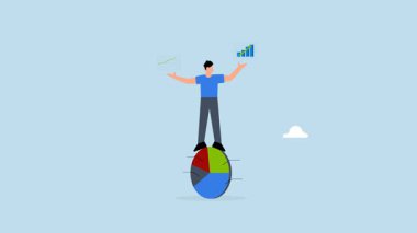 Takım çalışması hedefe ulaşmak için birlikte iş birliği yapar. Çalışan ok diyagramı ile el ele tutuşan işletme yöneticisinin 4k animasyonu..