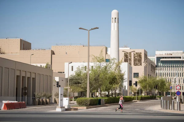 Doha Katar 2019 Május Hagyományos Arab Mecset Minarettel Régi Piacon — Stock Fotó