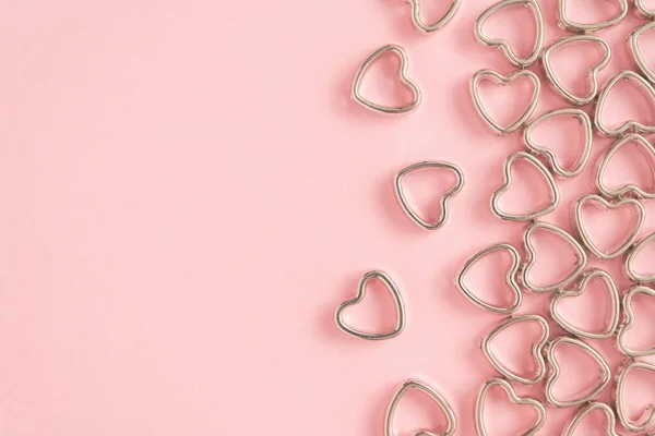 Kreatywny Pastel Kompozycja Miłosna Wykonana Serca Różowym Tle Minimalna Koncepcja — Zdjęcie stockowe