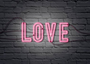 Düz ultraviyole neon renklerden oluşmuş. Retro Neon 'un 80' ler pankartı. Tuğla duvara 