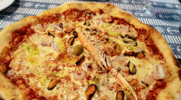 Comer Mariscos Frutti Mare Pizza Restaurante Mariscos Croacia — Foto de Stock
