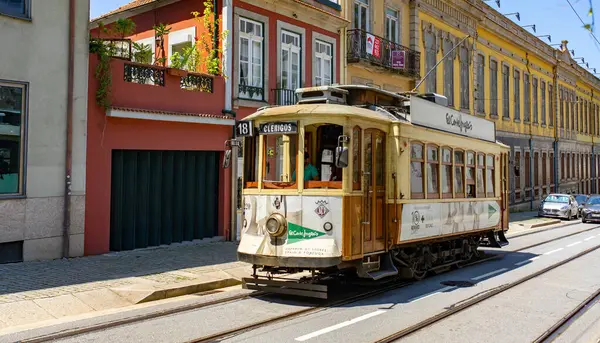 2023 Porto Portugal Tradicional Eléctrico Cor Vermelha Porto — Fotografia de Stock