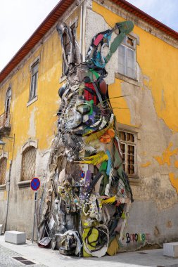 06.22.2023. Porto, Portugal: colorful rabbit bunny trash art in Porto Portugal .