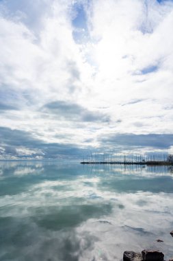 Balatonvilagos Macaristan 'daki Balaton Gölü' nün güzel yansıması .