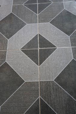 ceramic plaid design with black color