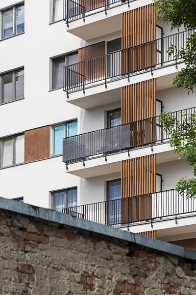 Detail Facades Harmonious Multifamily Building Large Balconies Wooden Laths — Stock Photo, Image