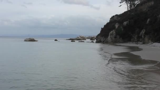 칸타브리아 해안에 부렐라 고외로운 — 비디오