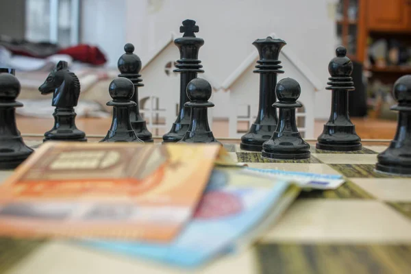 Euro Notes Chessboard Investment Risk Management — Stock Photo, Image