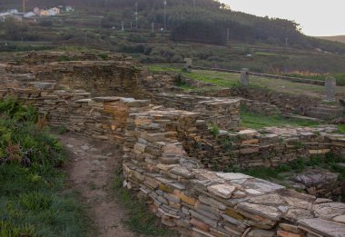 İspanya 'nın kuzeyindeki eski Kelt yerleşim yeri, Cantabrian kıyısında, Castro de Fazouro